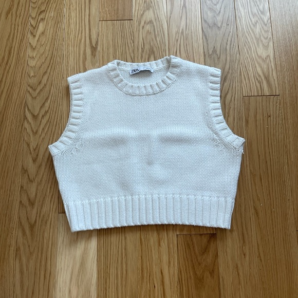 Zara Tops - Zara Sweater Tank